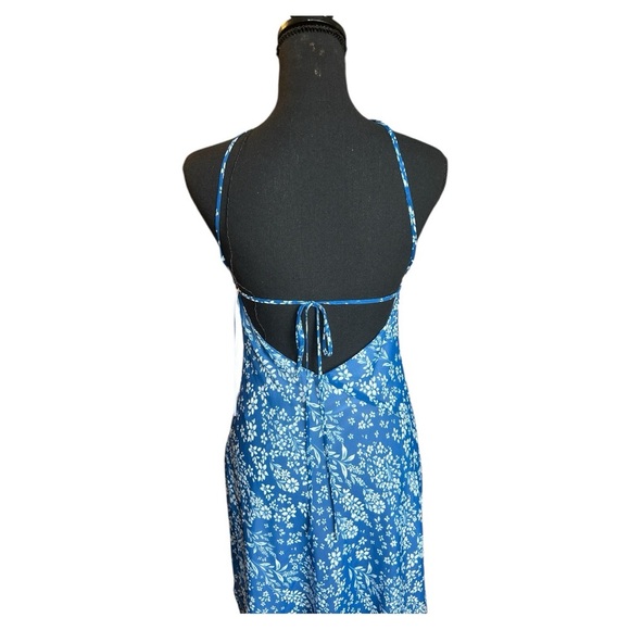 NWOT AMANDA UPRICHARD ROBE DASHA - Picture 3 of 6